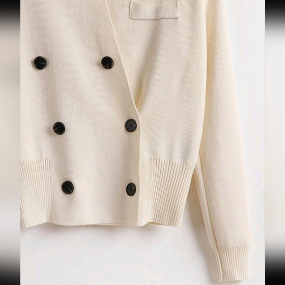 Women's Elegant Double-Breasted Long Sleeve Cardigan Coat For Fall/Winter - Picture 2 of 4